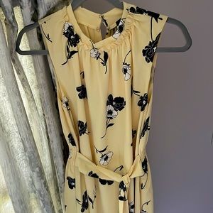 Ann Taylor beautiful floral dress